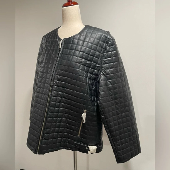 NWOT Pamela McCoy black quilted leather jacket. Size 2x. - Picture 2 of 16